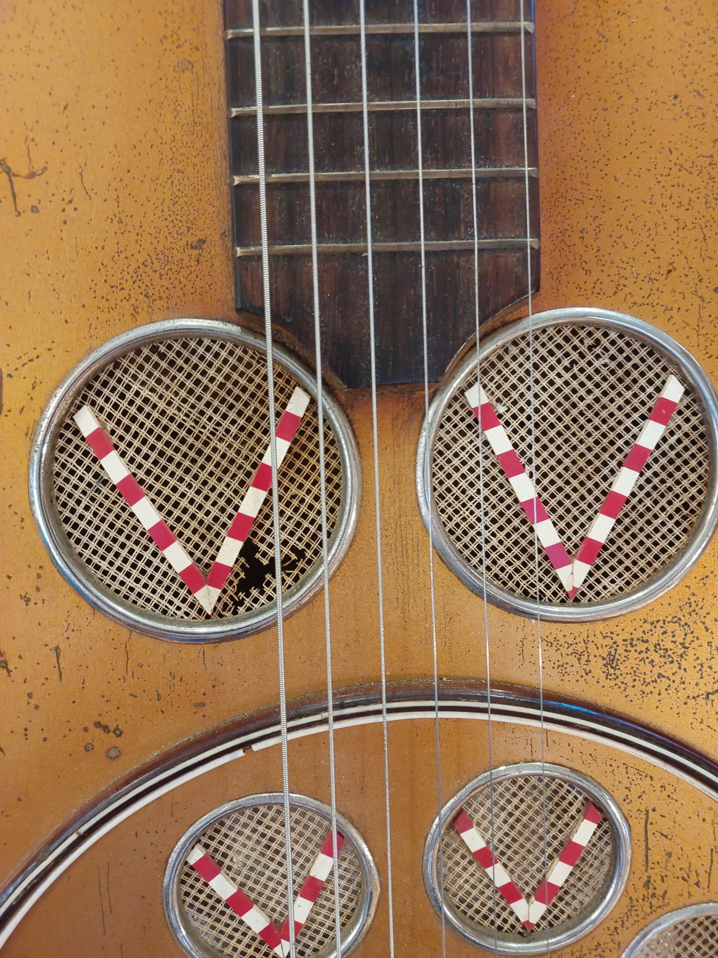 (D1) 1950s 6-string Del Vecchio acoustic resonator guitar (red/gold sunburst)