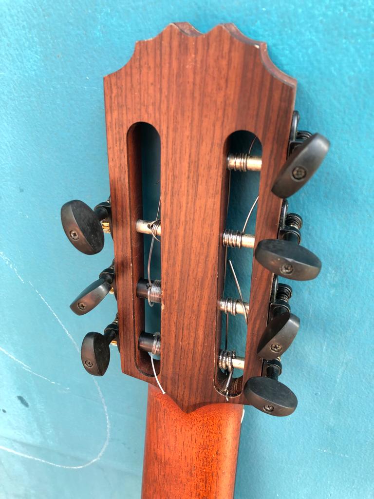 (S2) Lineu Bravo 7-String Guitar,  Modelo Rogério Caetano, (steel strings) SALE PENDING