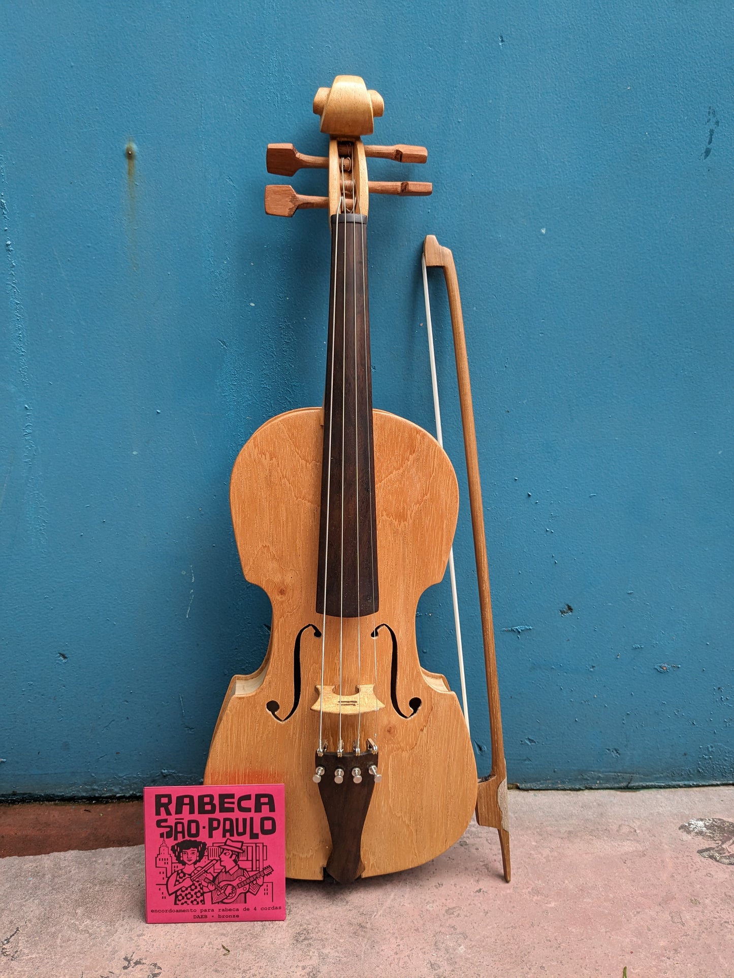 (R1) 4-string rabeca, VALÉRIO BIZUNGA, 2023