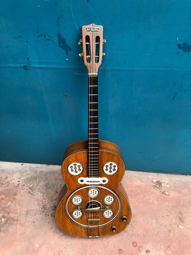 Del Vecchio Dinâmico Tenor Guitar, 1950's (SOLD)