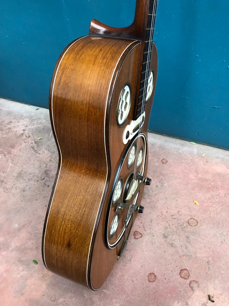 Del Vecchio Dinâmico Tenor Guitar, 1950's (SOLD)